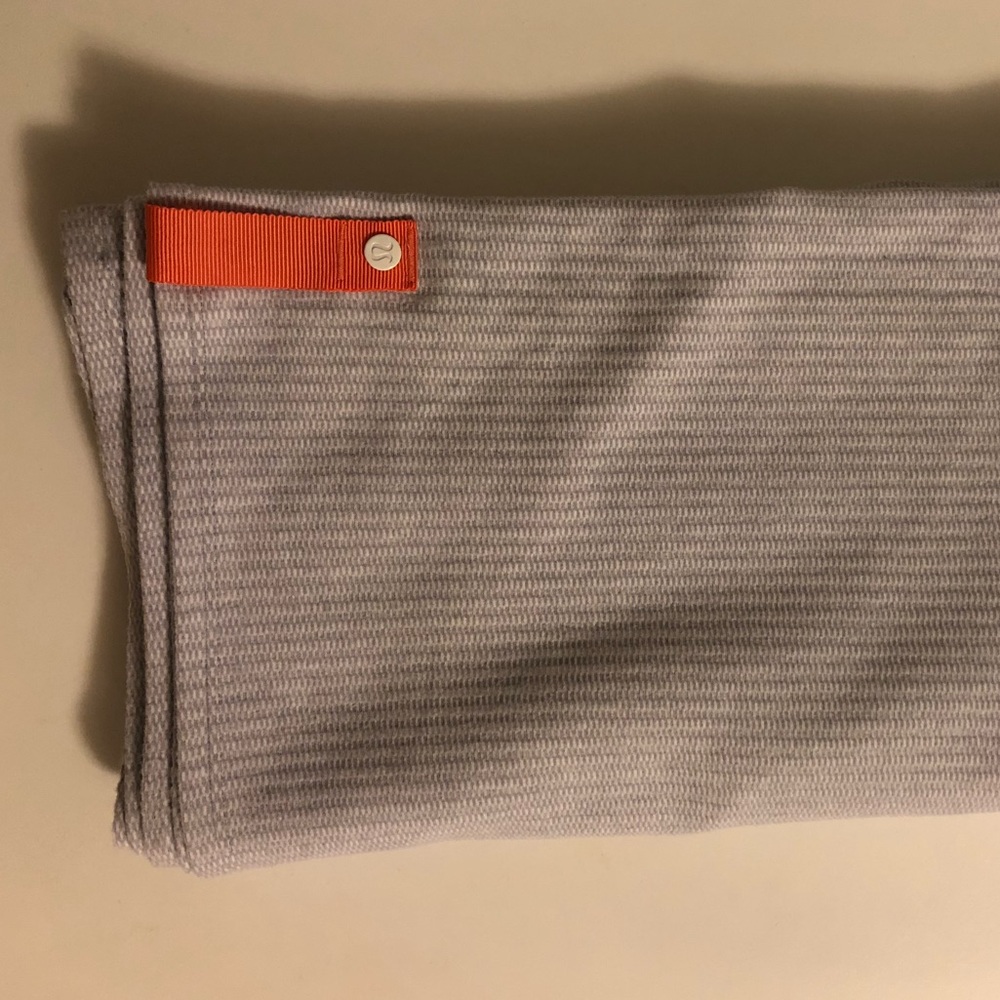 Lululemon Vinyasa Scarf
